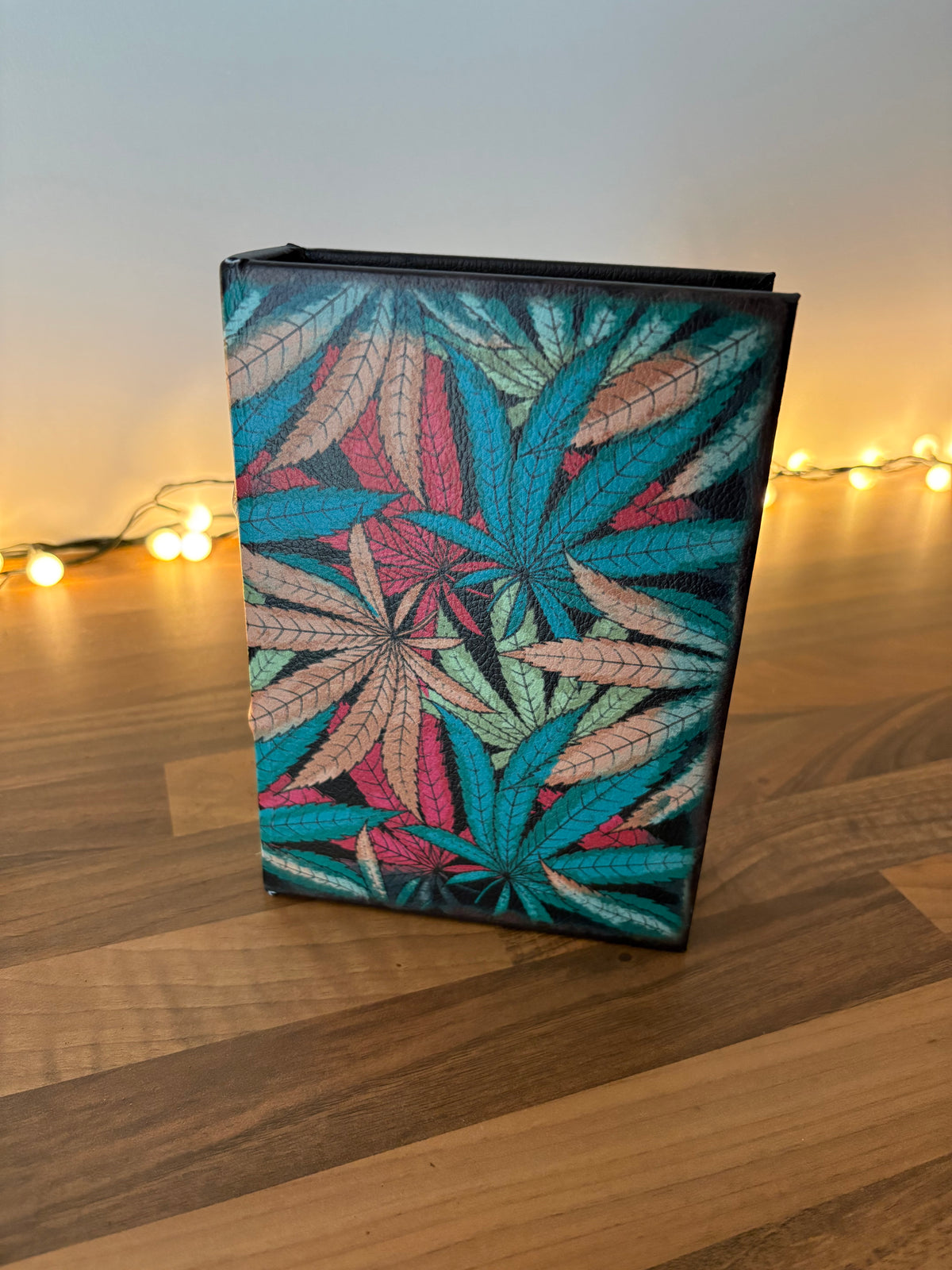 Canna Leave stash book