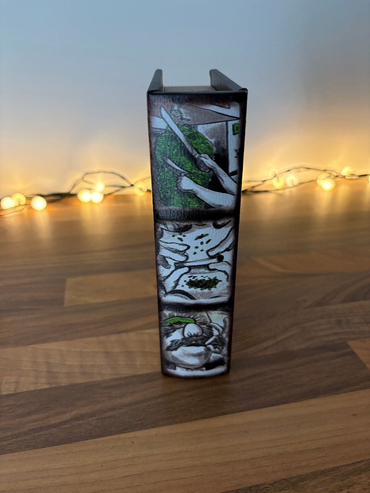Doner wooden stash book